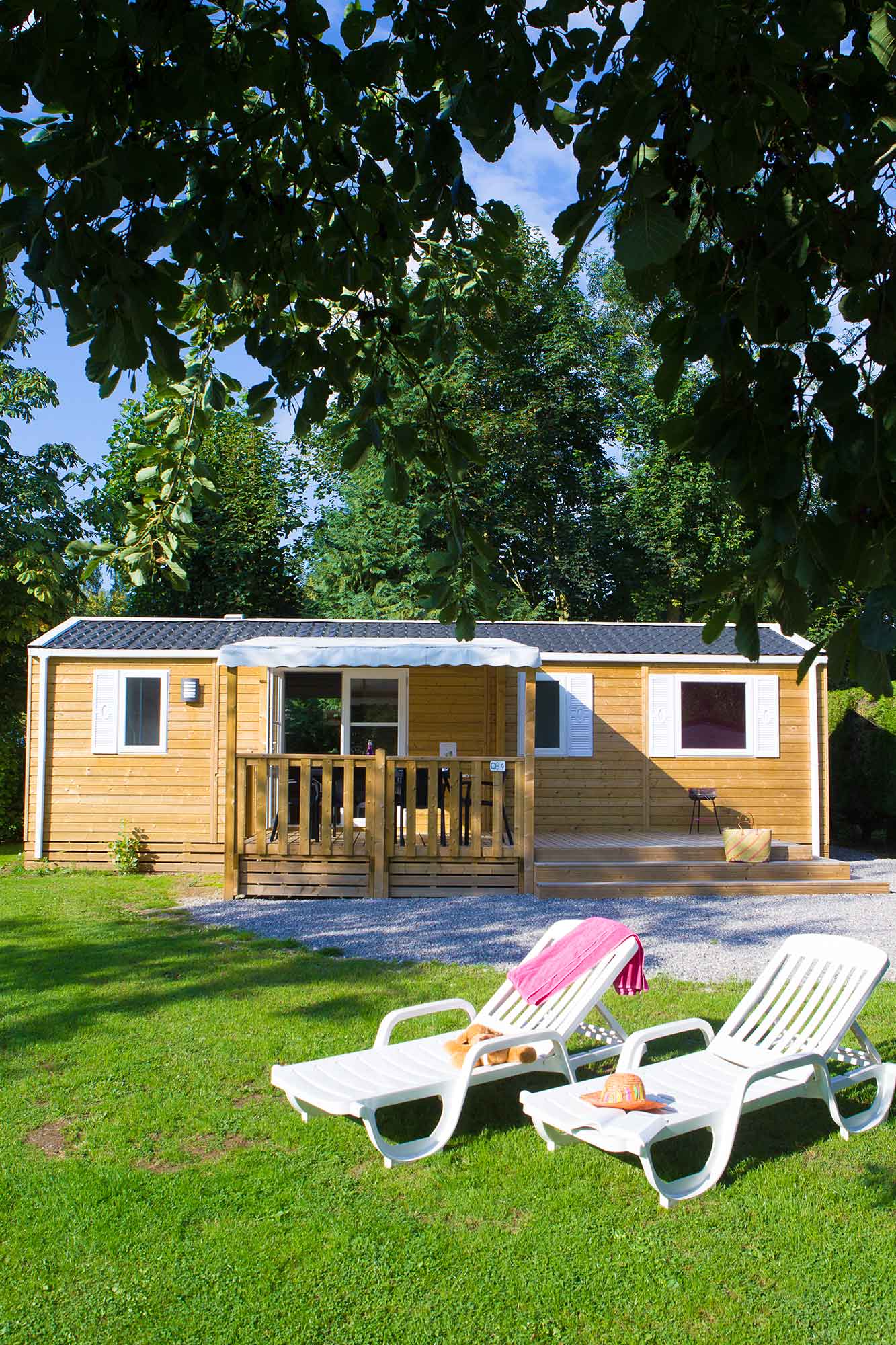 Mobil-home au camping la Bien Assise à Guines